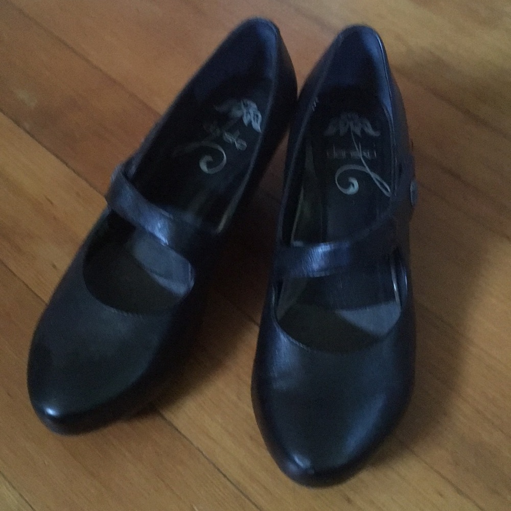 Dansko Black Heels